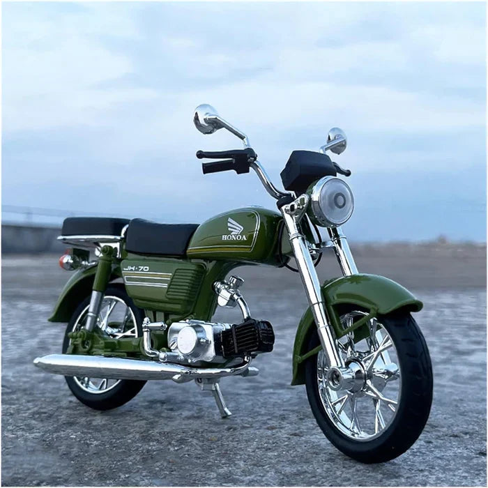 HONDA JIALING MOTORCYCLE JH70 GIFT MOTORCYCLE ALLOY MODEL - SCALE: 1:12 (17.5 X 11.5 CM) HONDA JIALING MOTORCYCLE JH70 GIFT MOTORCYCLE ALLOY MODEL - SCALE: 1:12 (17.5 X 11.5 CM)