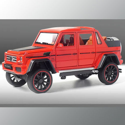 1:22 Scale GM-650 AMG Die Cast Pull Back Car Model with Lights and Sound