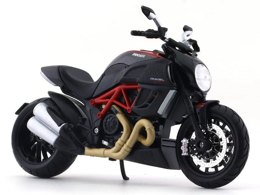 Ducati Diavel Carbon 1:12 Licensed Maisto Diecast Alloy Model Bike